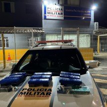 MG: homem flagrado com maconha agride militares com socos - Divulga&ccedil;&atilde;o PMMG