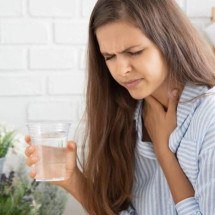 Por que temos soluço? A hipótese evolutiva que liga o espasmo do diafragma a circuitos ancestrais de respiração em vertebrados primitivos - Portal Giro 10