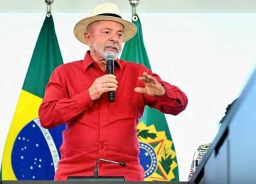 Qualquer nome que seja indicado por Lula antes das eleições, sem acordo com o Centrão, também será derrubado -  (crédito: Evaristo Sá/AFP)