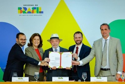 Presidente da República, Luiz Inácio Lula da Silva, durante assinatura da Medida Provisória referente ao Novo Desenrola Brasil, no Palácio do Planalto -  (crédito:  Ricardo Stuckert / PR)
