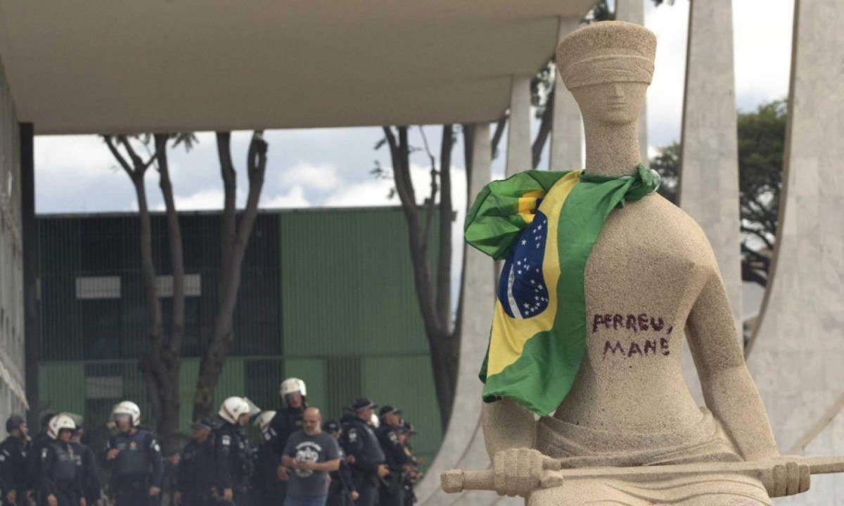 Dosimetria: decisão de Moraes indica caminho mais longo no STF até a aplicação da lei - (crédito: Foto: Joedson Alves/Agencia Brasil)