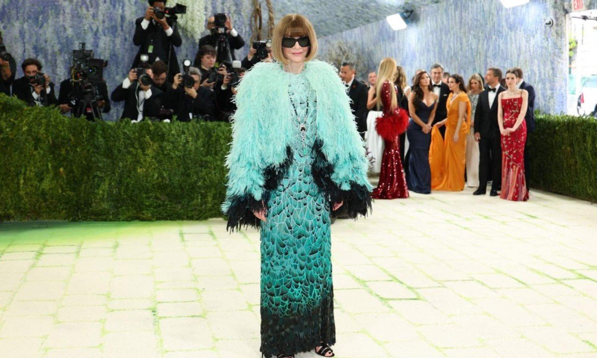 Anna Wintour com conjunto Channel no Met Gala 2026 - (crédito: AFP)