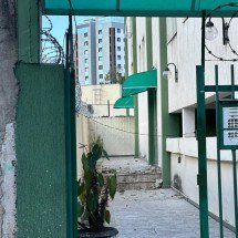 Queda de avião em BH: moradores já podem retornar para prédio atingido - Quéren Hapuque/EM/D.A.Press