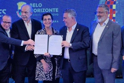 Prefeitura de Belo Horizonte (PBH) assinou contrato de parceria com o BNDES para reestruturação do modelo de concessão do Transporte Público Coletivo por ônibus na capital. -  (crédito: Edésio Ferreira/EM/D.A Press)
