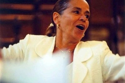 A maestra Ângela Pinto Coelho, regente do Coral ARS Antiqua
 -  (crédito: Arquivo pessoal)