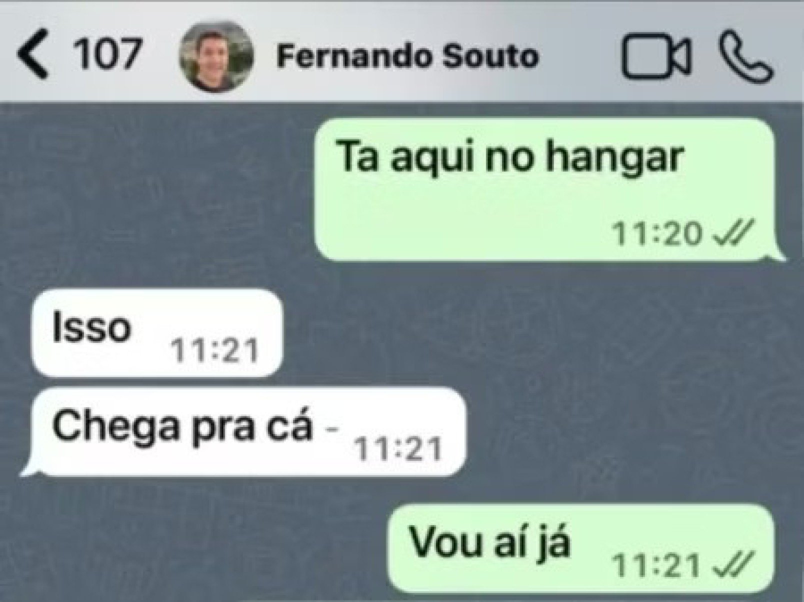 Conversa pouco antes do acidente exp&otilde;e rotina da v&iacute;tima e antecede queda de aeronave que deixou tr&ecirc;s mortos e dois feridos na capital mineira