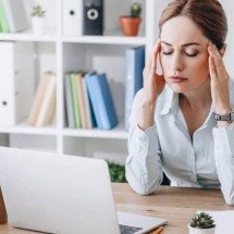 Trabalhar doente virou regra? Entenda o presenteísmo e seus riscos para a saúde e a produtividade - Portal Giro 10