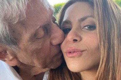 Cantora recebeu a notícia do estado de saúde do pai pouco antes do horário do show -  (crédito: Reprodução/ Redes sociais)