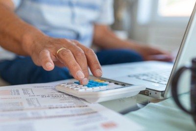C&aacute;lculo preciso &eacute; essencial para empresas evitarem erros nas contribui&ccedil;&otilde;es ao INSS e multas. -  (crédito: Freepik)