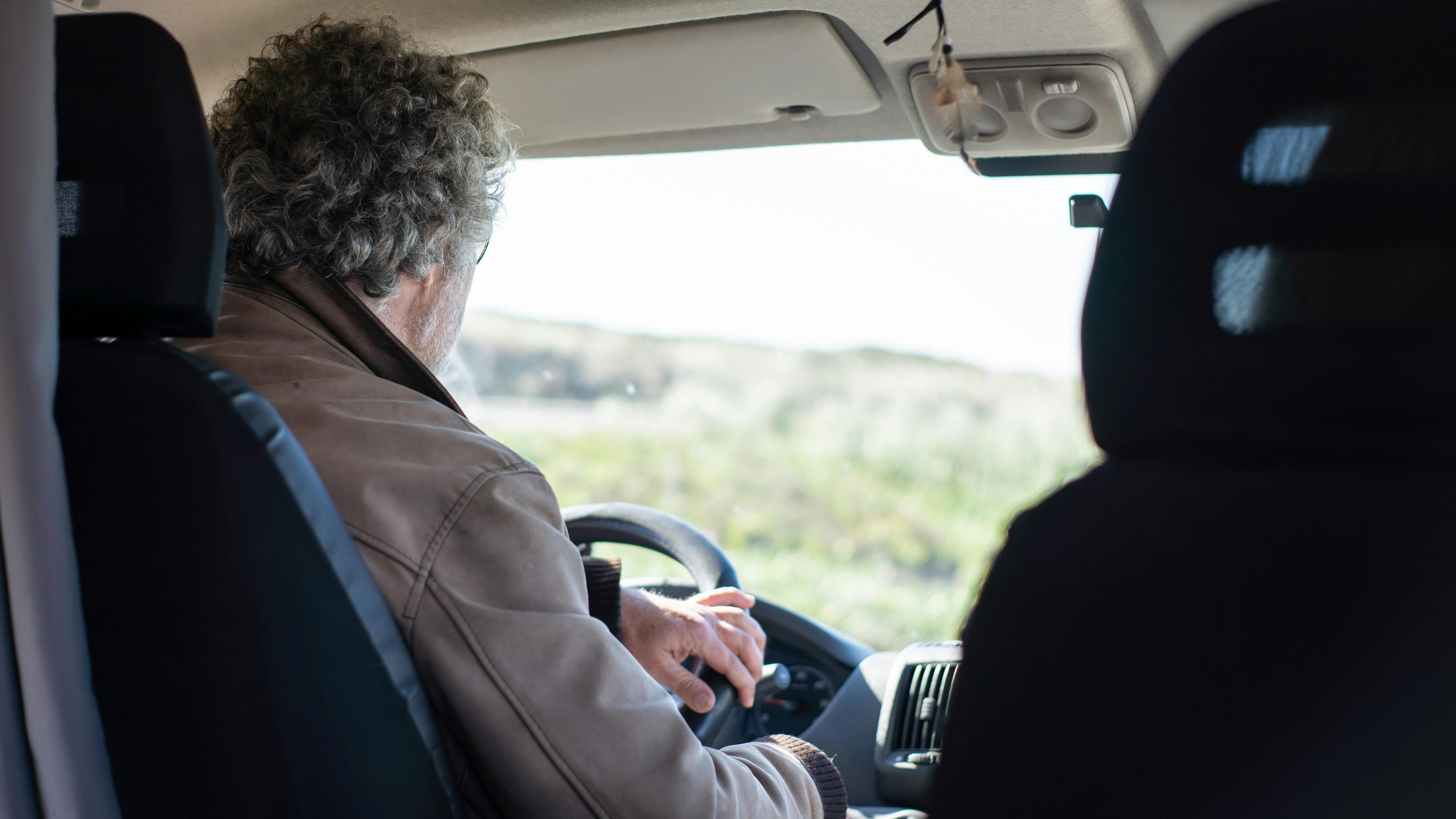 A aten&ccedil;&atilde;o &agrave;s regras de renova&ccedil;&atilde;o da CNH &eacute; fundamental para garantir a seguran&ccedil;a dos motoristas mais experientes no tr&acirc;nsito. -  (crédito: Pexels)