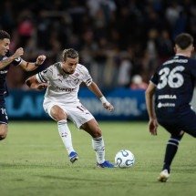 Fluminense empata nos acréscimos com o Rivadavia, mas se complica na Libertadores - No Ataque Internacional