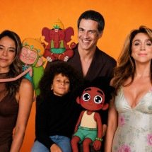 Super Yogues estreia na web com Mateus Solano e Marisa Orth - DINO