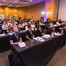 Dono ausente expõe fragilidade nas agências digitais - DINO