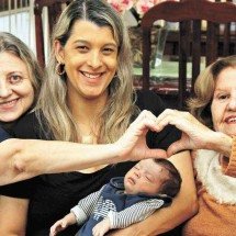 Homenagem às mães: conheça a beleza e o caos de um amor profundo