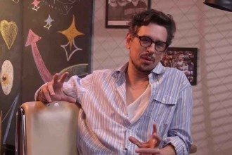 João Vicente diz que ator da Globo 'imita' Chay Suede