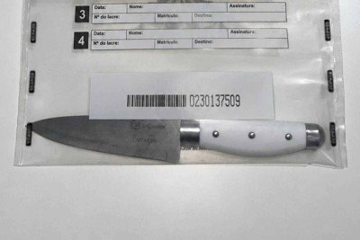 A Polícia Militar prendeu o homem em flagrante e a faca utilizada no crime foi apreendida e encaminhada à Polícia Civil -  (crédito: PMMG/Divulgação)
