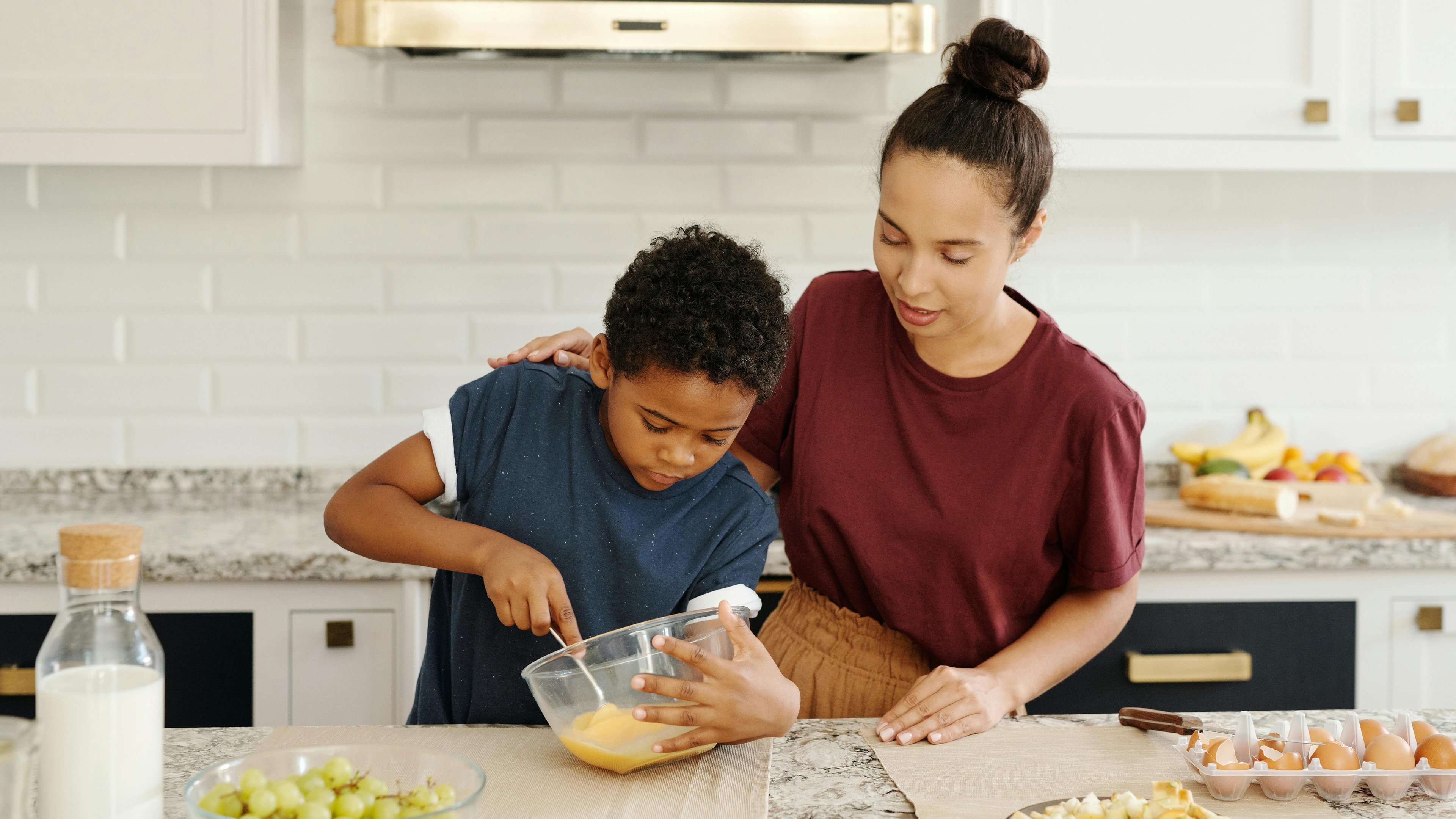 Meu filho ficou sem aula: 5 dicas para entreter as crianças em casa - Pexels/ Vanessa Loring