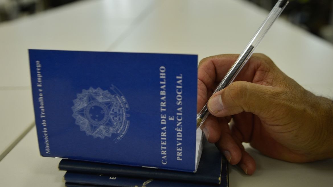CLT: 5 direitos essenciais que todo empregado com carteira precisa conhecer - Portal gov.br/ Divulga&ccedil;&atilde;o oficial