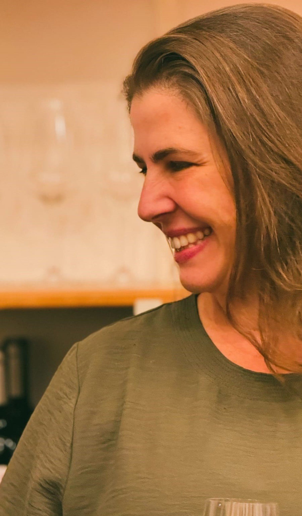 Ana Borges &eacute; sommeli&egrave;re e propriet&aacute;ria da Casa da Uva 