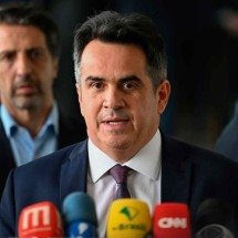Kakay e outros advogados deixam defesa de Ciro Nogueira, alvo da PF