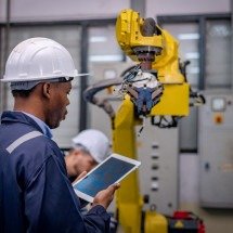 Automação amplia demanda por profissionais de tecnologia - DINO