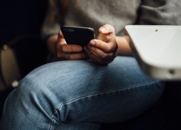 O celular exige aten&ccedil;&atilde;o constante para evitar golpes e proteger seus dados -  (crédito: Freepik)