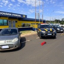 PRF encontra 25 kg cocaína escondida em tanques de carros  - Divulga&ccedil;&atilde;o/PFR