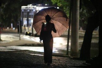 BH está sob alerta de chuva e ventos de até 40 km/h neste sábado (12/9)