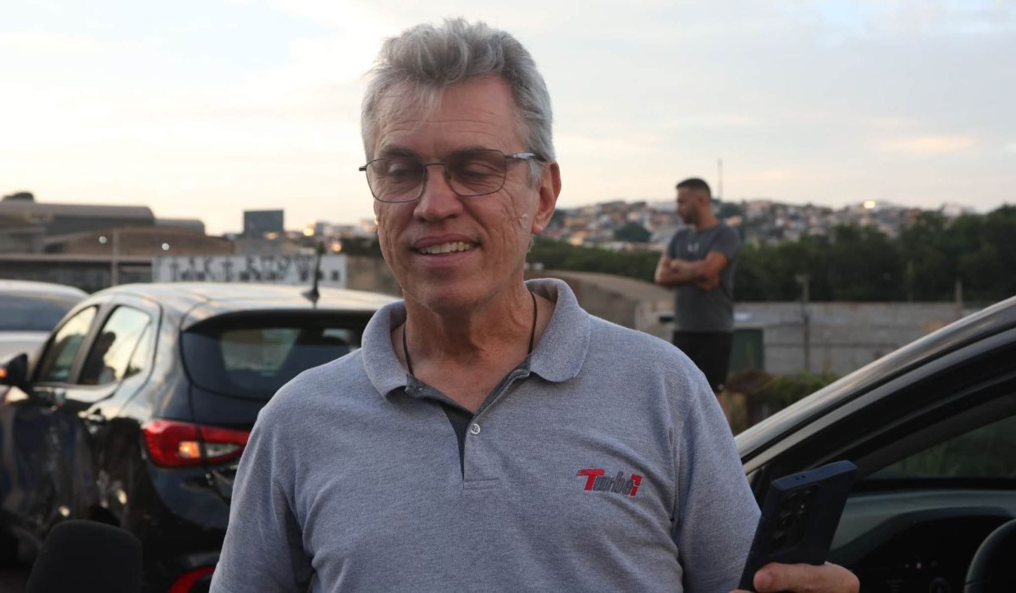Mazzo Boechat agradece a Deus por não ter se ferido no acidente  