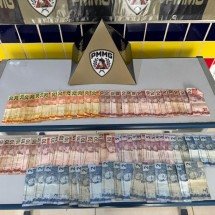 MG: mãe chama a polícia e devolve dinheiro que filho furtou - Reprodução/PMMG