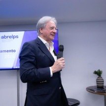 Setor de seguros ganha nova entidade voltada à qualificação - DINO