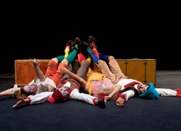 A montagem idealizada e dirigida por Inês Peixoto, com dramaturgia de Eduardo Moreira, integra projeto originalmente voltado para alunos da rede pública e almeja conquistar o público infantil -  (crédito: Poly Acerbi/Divulgação)
