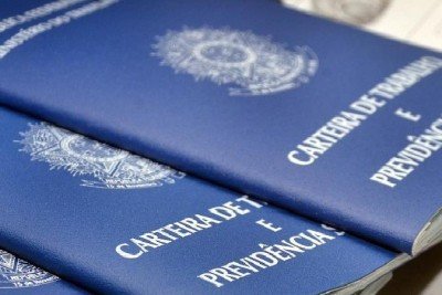 A proposta de redu&ccedil;&atilde;o da jornada de trabalho para 40 horas semanais impacta diretamente as rela&ccedil;&otilde;es trabalhistas e a CLT no Brasil. -  (crédito: Ag&ecirc;ncia Brasil)