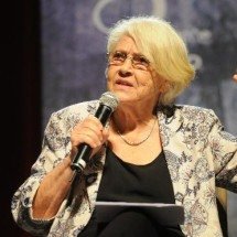 Poeta Adélia Prado apresenta melhoras em quadro infeccioso, diz hospital - Cristina Horta/EM/D.APress/16/3/2016