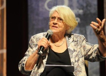 Com infecção, poeta Adélia Prado apresenta melhoras, informa hospital de Divinópolis -  (crédito: Cristina Horta/EM/D.APress/16/3/2016)