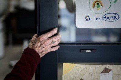 Cerca de 55 milhões de pessoas no mundo vivem com algum tipo de demência    -  (crédito: Philippe LOPEZ / AFP)
