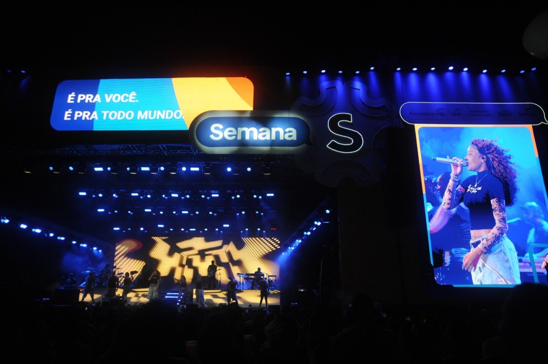 Público cantou as músicas da artista do início ao fim show