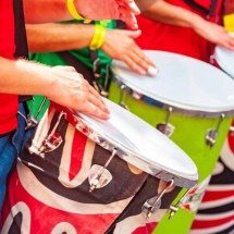Do rugido africano ao riso do samba: a cuíca e sua trajetória histórica entre caça ancestral e a alma sonora do Brasil - Portal Giro 10