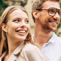 O som do sorriso: a ciência por trás das mudanças na voz quando estamos felizes - Portal Giro 10