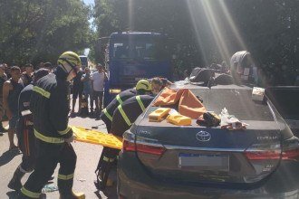 Adolescente sobrevive e vê pai morrer depois de batida na MGC-122