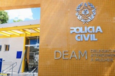 Vídeo de estupro coletivo de menina de 12 anos no Rio foi vendido por R$ 5 -  (crédito: Tupi)