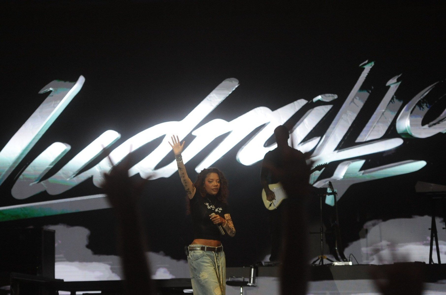 Show da artista agitou o público na noite deste sábado (16)