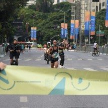 Mineiro vence primeira Maratona de Belo Horizonte - Gladyston Rodrigues/E/D.A.Press