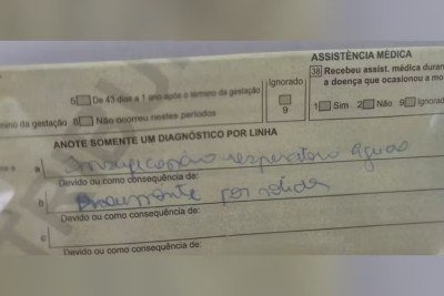 Polícia apreendeu o atestado de óbito, no qual a causa da morte do idoso foi registrada como 'insuficiência respiratória' -  (crédito: Reprodução/Redes Sociais )