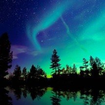 Auroras boreais e austrais: o espetáculo de luz criado pelo encontro entre o Sol e a Terra - Portal Giro 10