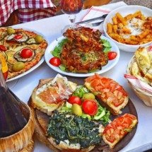 Quem manda na sua fome? O papel do intestino nas suas escolhas alimentares - Portal Giro 10