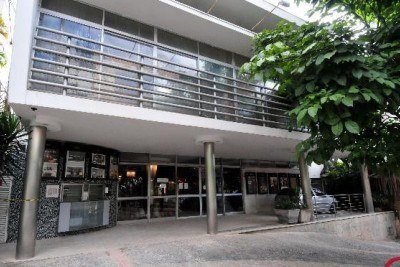 Localizado em Lourdes, Cine Belas Artes foi fundado há 34 anos em Belo Horizonte -  (crédito: Túlio Santos/EM/D.Apress)