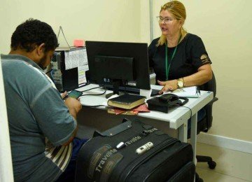 Sala de triagem e área de convívio da nova Unidade de Atendimento e Acolhimento ao Migrante, na Rua Espírito santo, onde o prazo de permanência é de até três meses

 -  (crédito: Gladyston Rodrigues/EM/D.A Press)