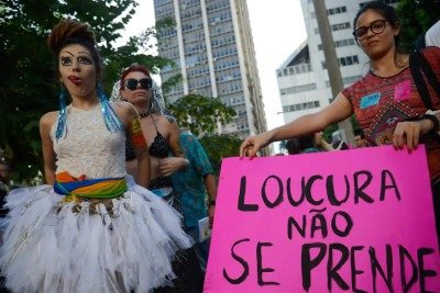 Entre os desafios apontados por especialistas estão a falta de regulamentação para comunidades terapêuticas -  (crédito:  Fernando Frazão/Agência Brasil)