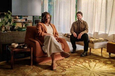 Grace Pass&ocirc; interpreta Rosa, analista do terapeuta Caio (Selton Mello). Dupla vai compartilhar muita tens&atilde;o nos novos epis&oacute;dios do seriado da Globoplay -  (crédito: Andr&eacute; Cherri/divulga&ccedil;&atilde;o)